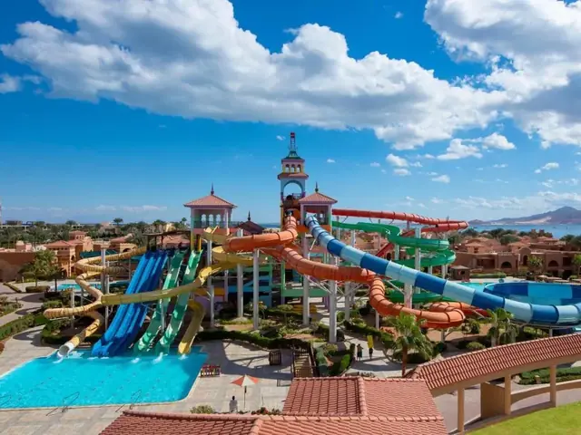Charmillion Gardens Aqua Park (ex. Sea Garden)
