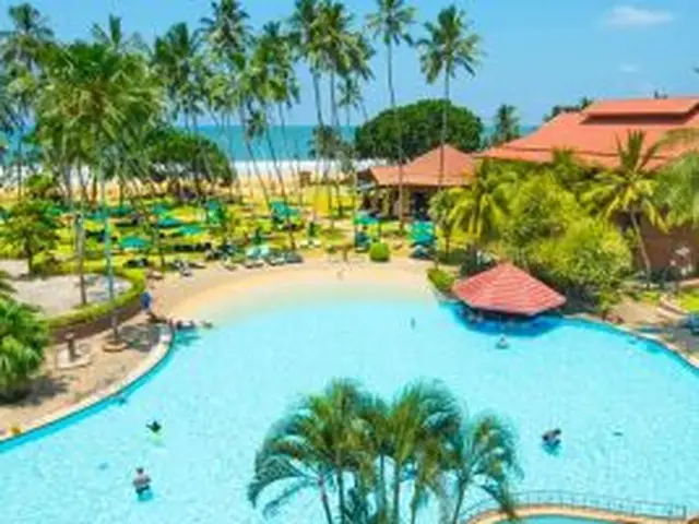 Royal Palms Beach Hotel