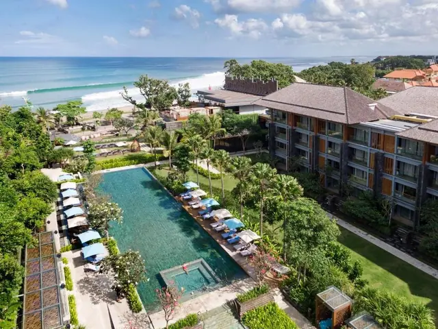 Indigo Bali Seminyak beach